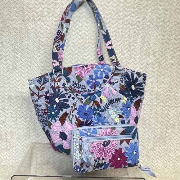 Vera Bradley Bengal Lily‎ Tote Bag & Wallet | Y2K Boho Chic Cottagecore Coquette - Picture 3 of 14